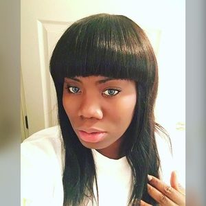 Meet your Posher, Regina